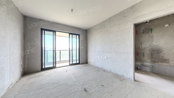 棠湖泊悦西江二手房实景图