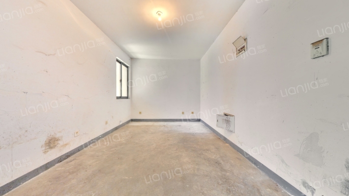 崧泽华城逸泰雅苑二手房实景图