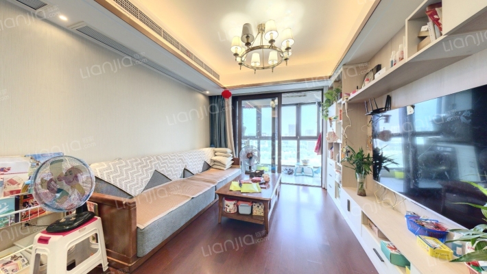 万科大都会D区二手房实景图