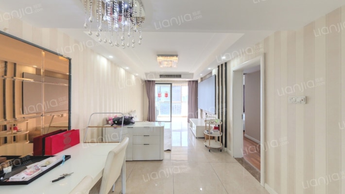 恒威清扬华庭二手房实景图