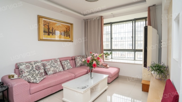 黄金花园东区二手房实景图