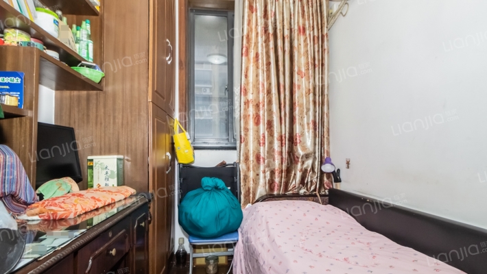 安图路2弄二手房实景图