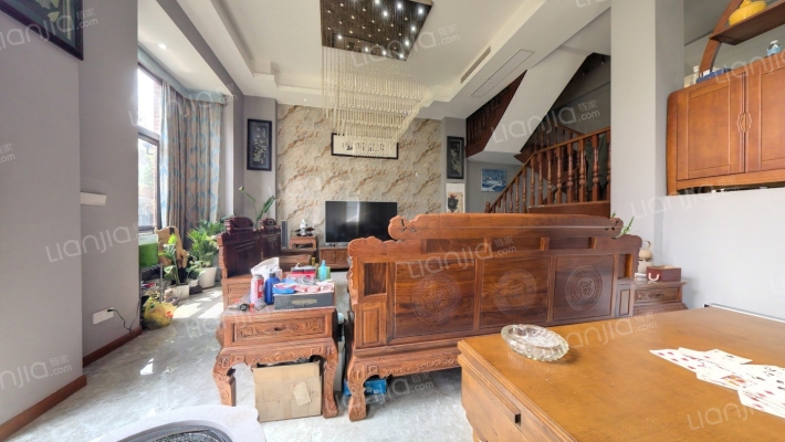 兰郡名苑一、二期小区二手房实景图