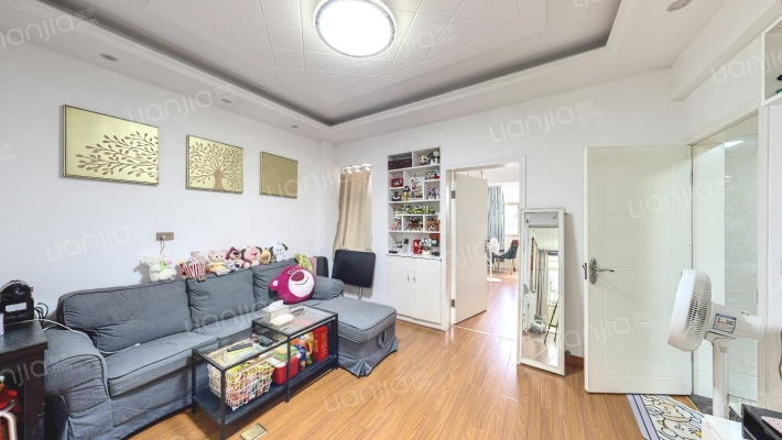 商学院宿舍二手房实景图