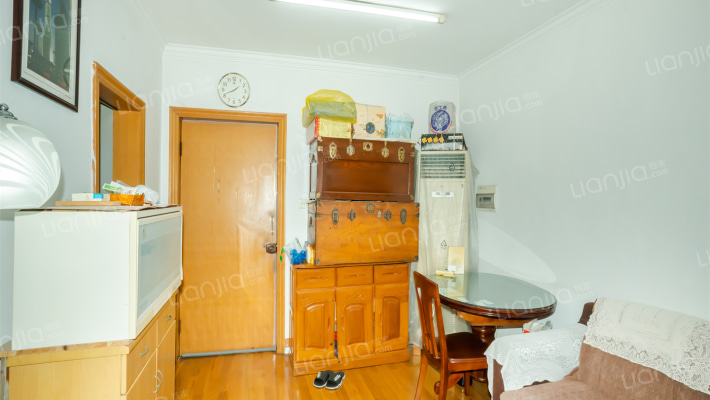 六角大楼二手房实景图