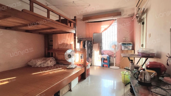 长城综合楼二手房实景图