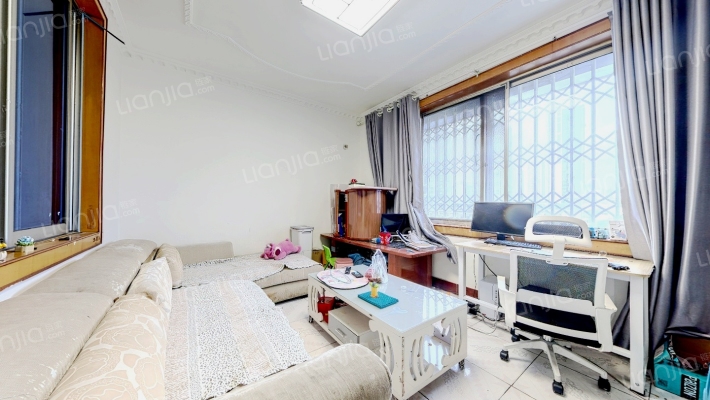 六菱小区二手房实景图