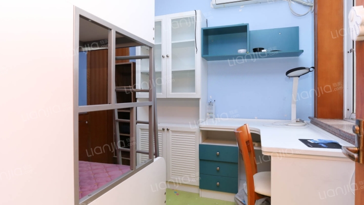 霍兰公寓二手房实景图