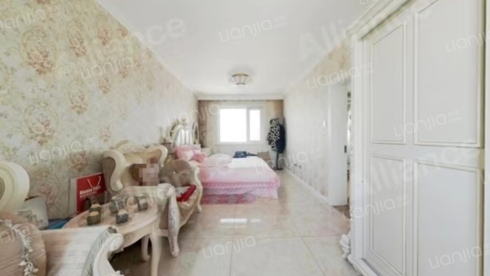 众泰宜居二手房实景图