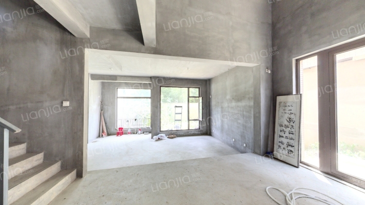 万科翠逸花园二区二手房实景图