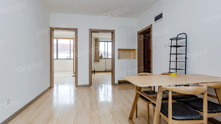 万荣新苑二手房实景图