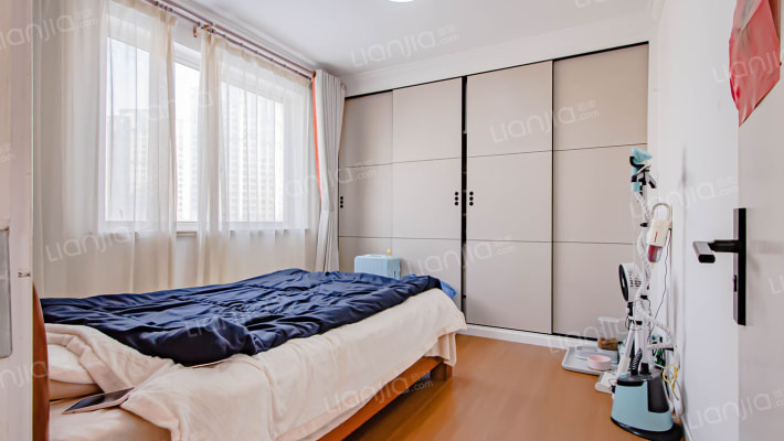 中鸿大厦二手房实景图