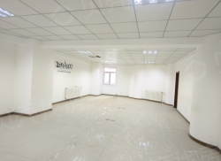 整租·沁河名苑 0室1厅 南_沁河名苑租房