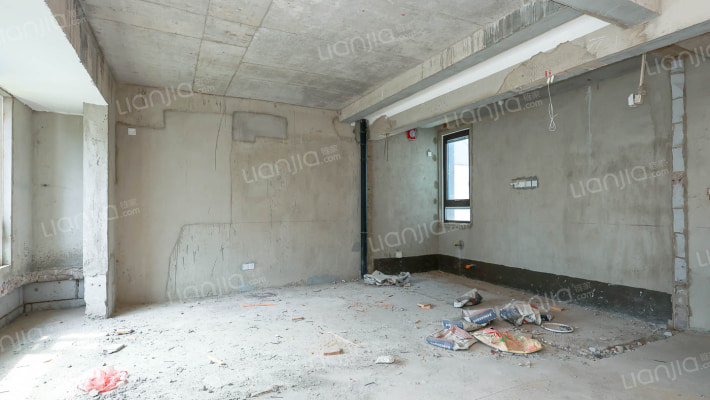 正泰公园墅二手房实景图