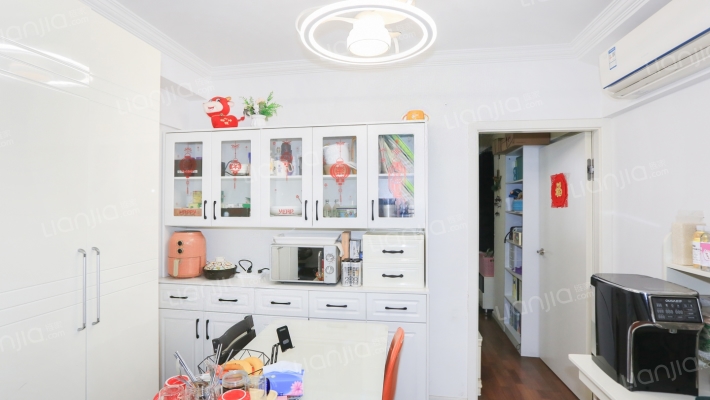 彰武大楼二手房实景图