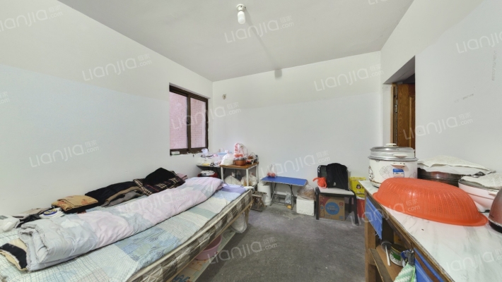 佘北家园瑞兰苑二手房实景图