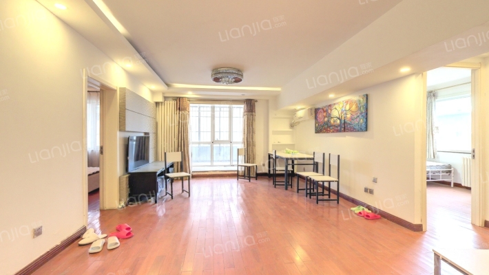 伯宁花园二手房实景图