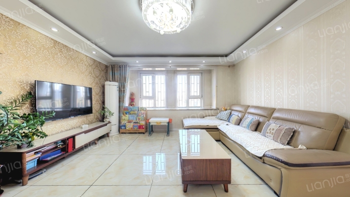 颐和家园东区二手房实景图