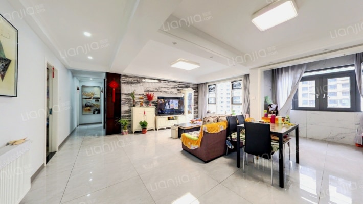 红星佳苑二手房实景图