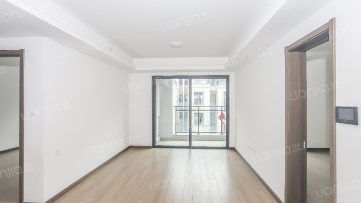 万科四季都会泉咏二手房实景图