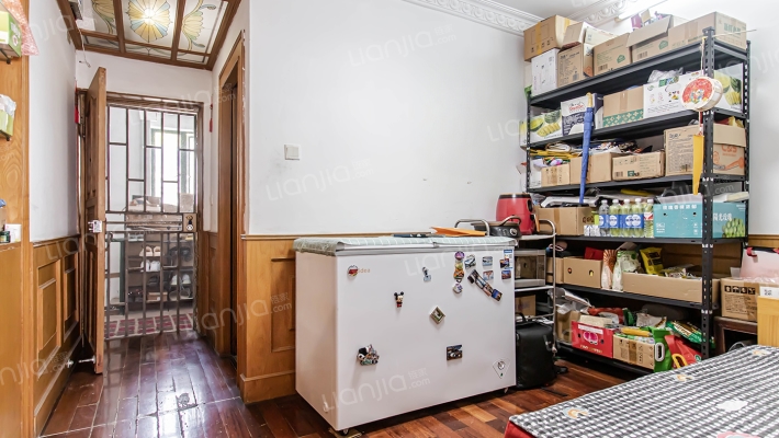 梅川二街坊二手房实景图