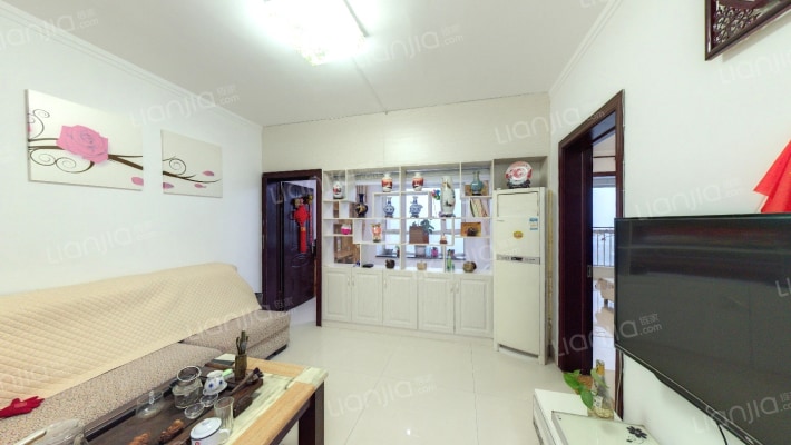 恒通碧水蓝湾二手房实景图