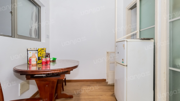 内江大楼二手房实景图