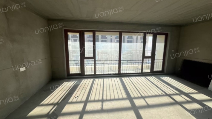 碧桂园拉菲小镇二手房实景图