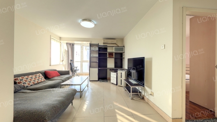 彩虹城四区二手房实景图