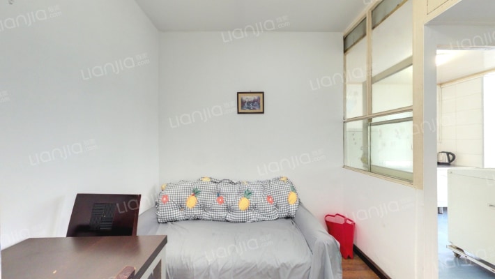 物资学院家属院二手房实景图