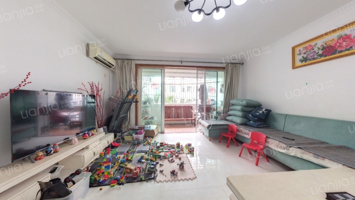 万家灯火二手房实景图