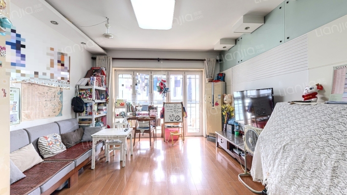 城市假日二手房实景图