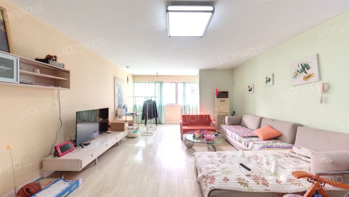 湘卫花苑二手房实景图