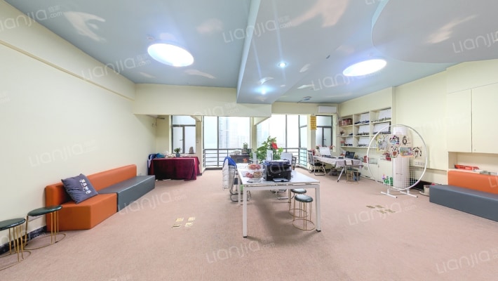 领御大厦二手房实景图