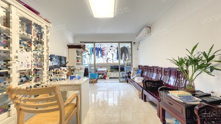 汇龙苑二手房实景图