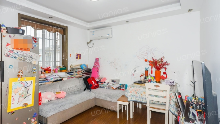 阳曲路570弄二手房实景图