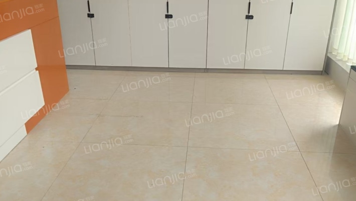 丽阳天下B区二手房实景图