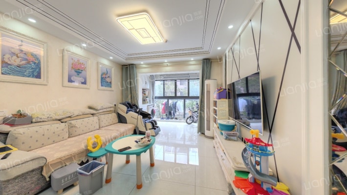 华辉秦淮湾二手房实景图