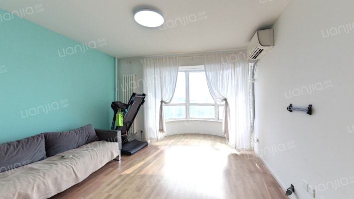 圣馨大地二手房实景图