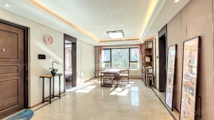 翡翠公园二期二手房实景图