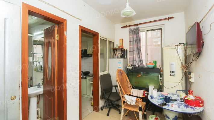 和平小区(徐汇)二手房实景图