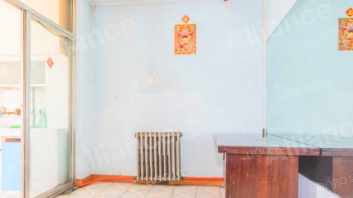 天胜社区汽水厂住宅楼二手房实景图