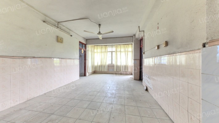 紫颖花园小区二手房实景图