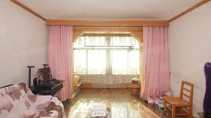 北京路温州街旁多层两室可以低首付-客厅