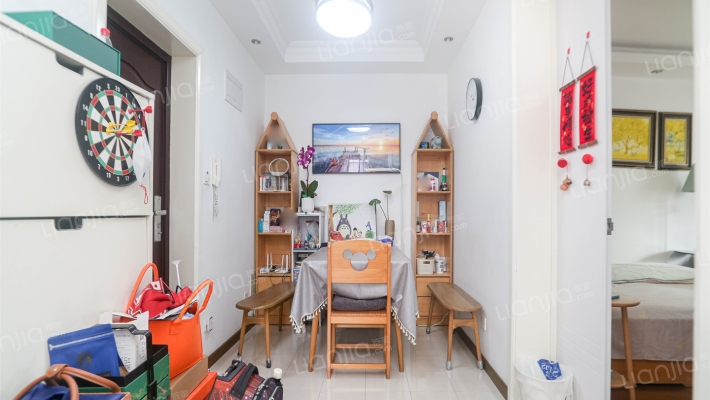 峨山路455弄二手房实景图