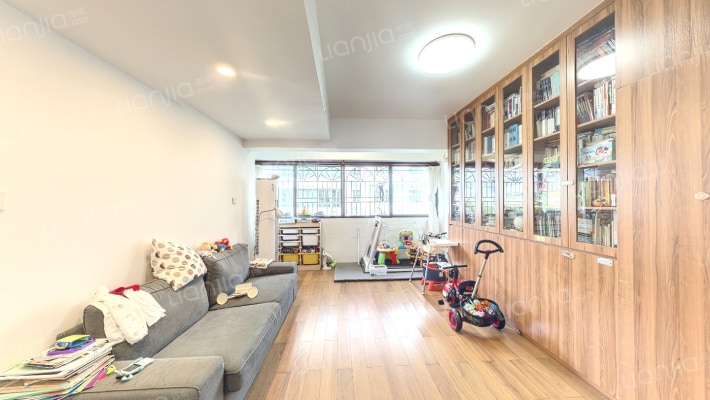 华富综合楼二手房实景图