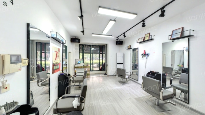 华亭国际二手房实景图