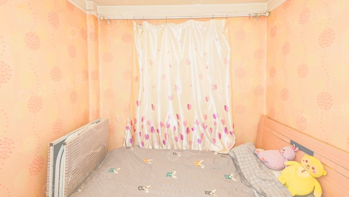 好房出售喀什东路和兴嘉苑50平米1室1厅一厨一卫-卧室