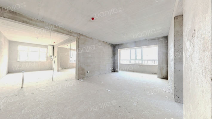 天颐郦城二手房实景图