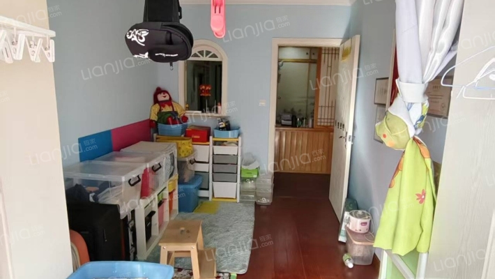 绿地风清苑二手房实景图